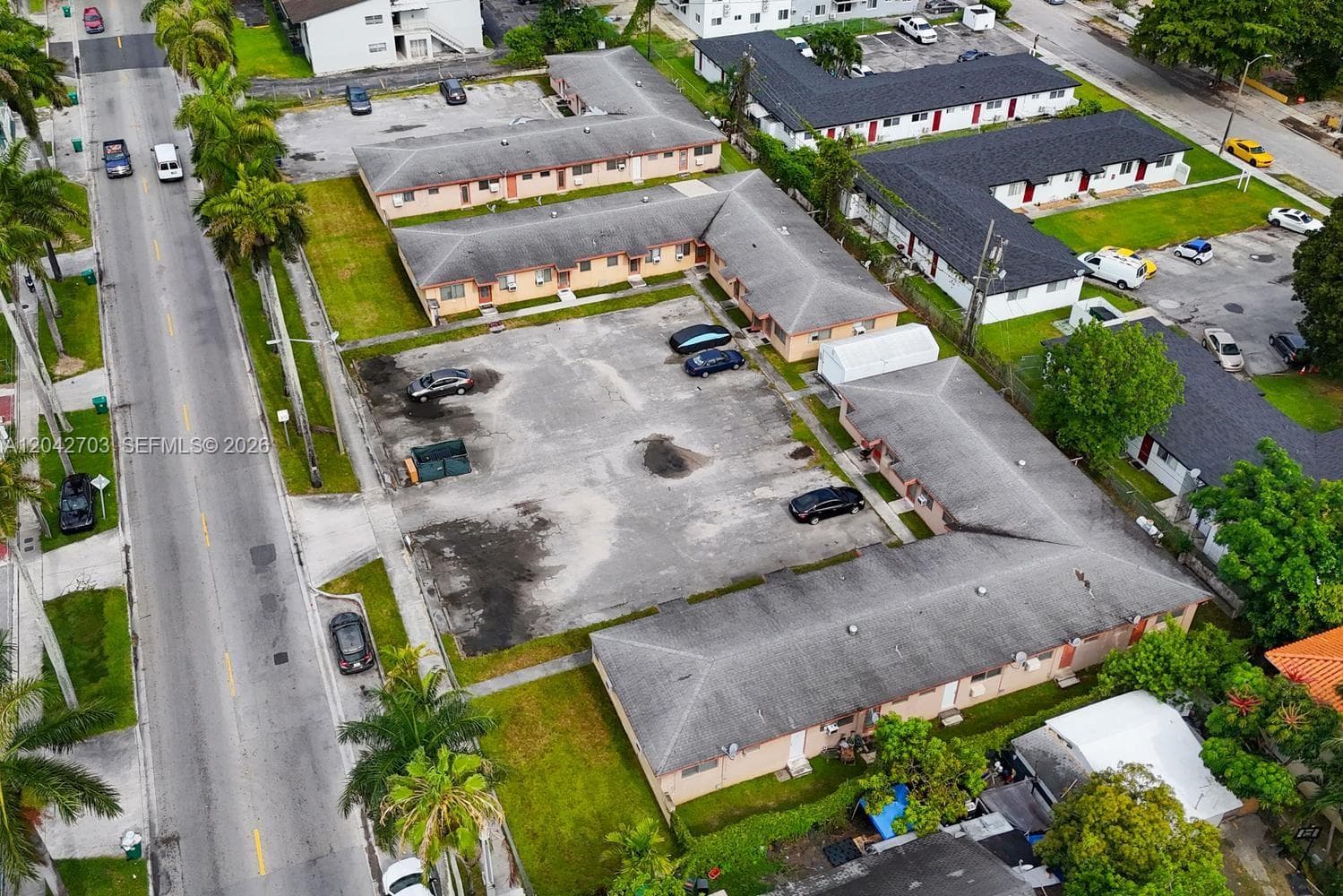 1915 NW 28th St, Miami, FL 33142 photo 2