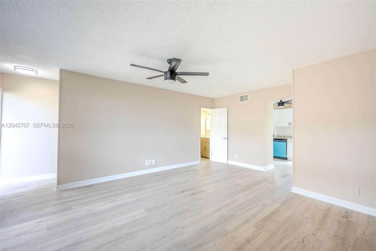 7501 Kimberly Blvd # 116, North Lauderdale, FL 33068 photo 2