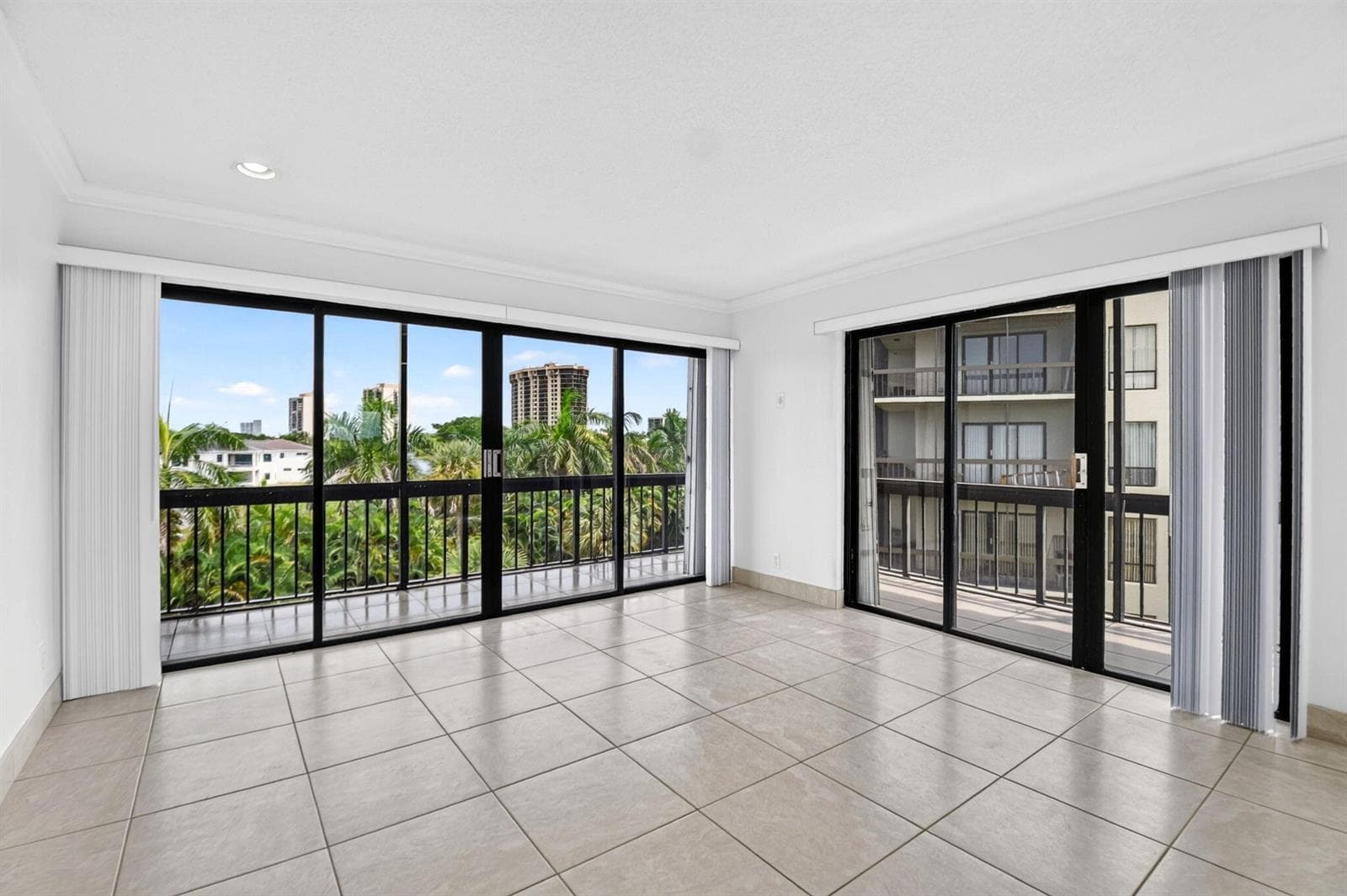 3050 Presidential Way # 407, West Palm Beach, FL 33401 photo 4