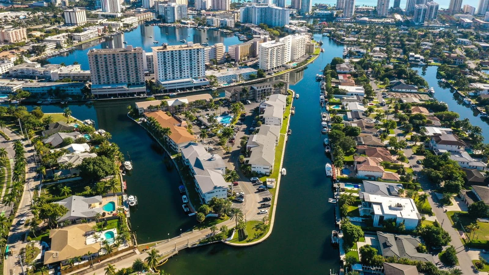 450 Paradise Isle Boulevard, Hallandale Beach, FL 33009 photo 3