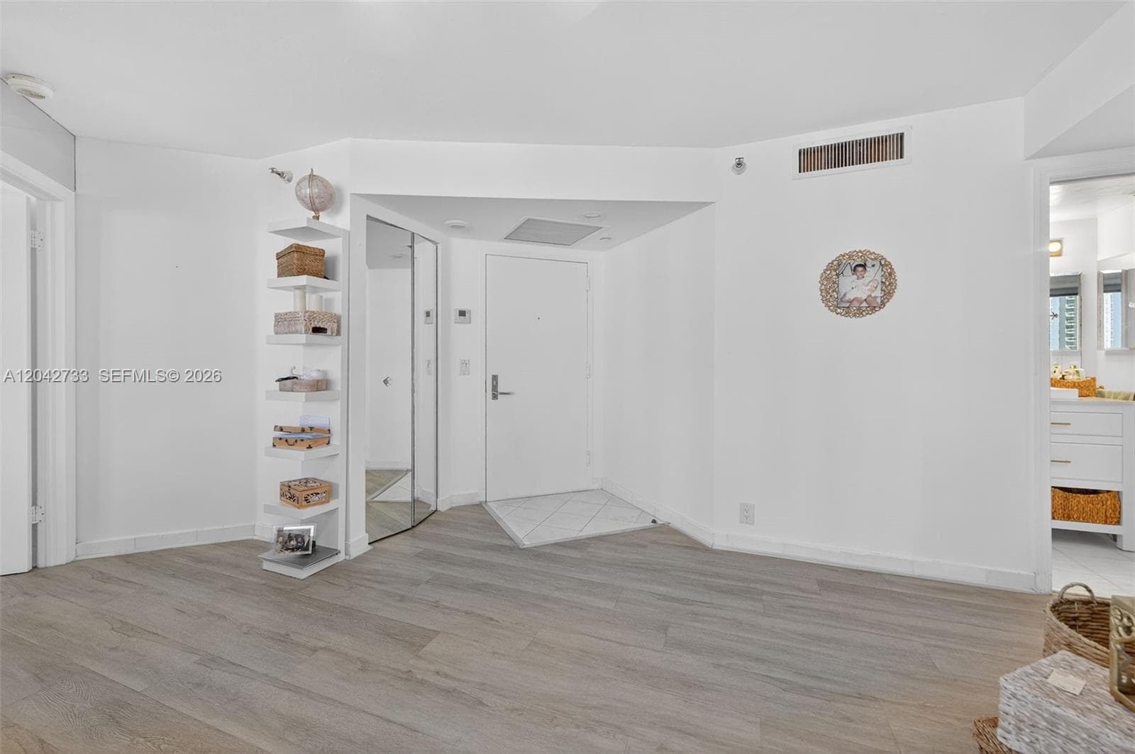 3500 Mystic Pointe Dr # 1804, Aventura, FL 33180 photo 3