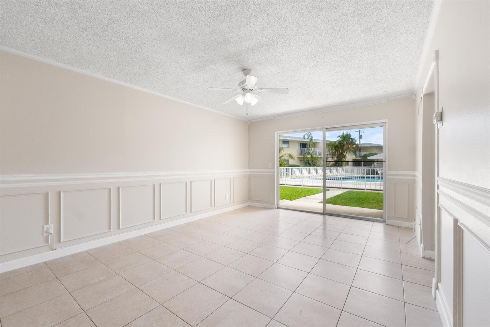 510 Prosperity Farms Rd. Road # 4b, North Palm Beach, FL 33408 photo 3