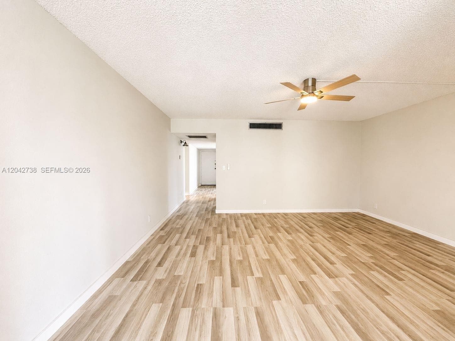 20200 W Country Club Dr # PH16, Aventura, FL 33180 photo 4