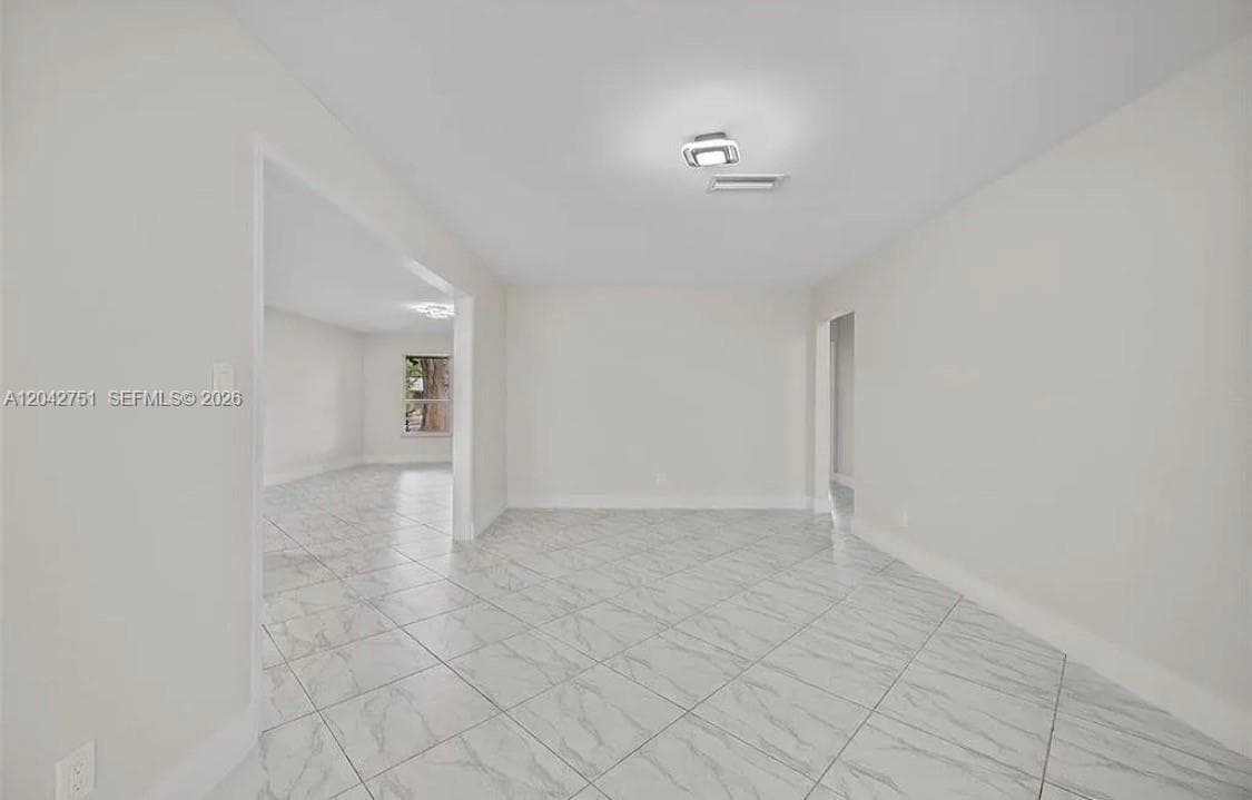5300 Adams St, Hollywood, FL 33021 photo 4
