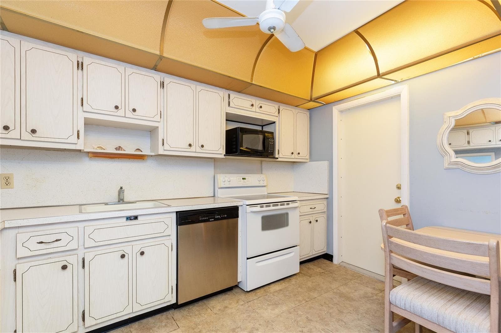 2731 NE 14th St Causeway # 121, Pompano Beach, FL 33062 photo 4
