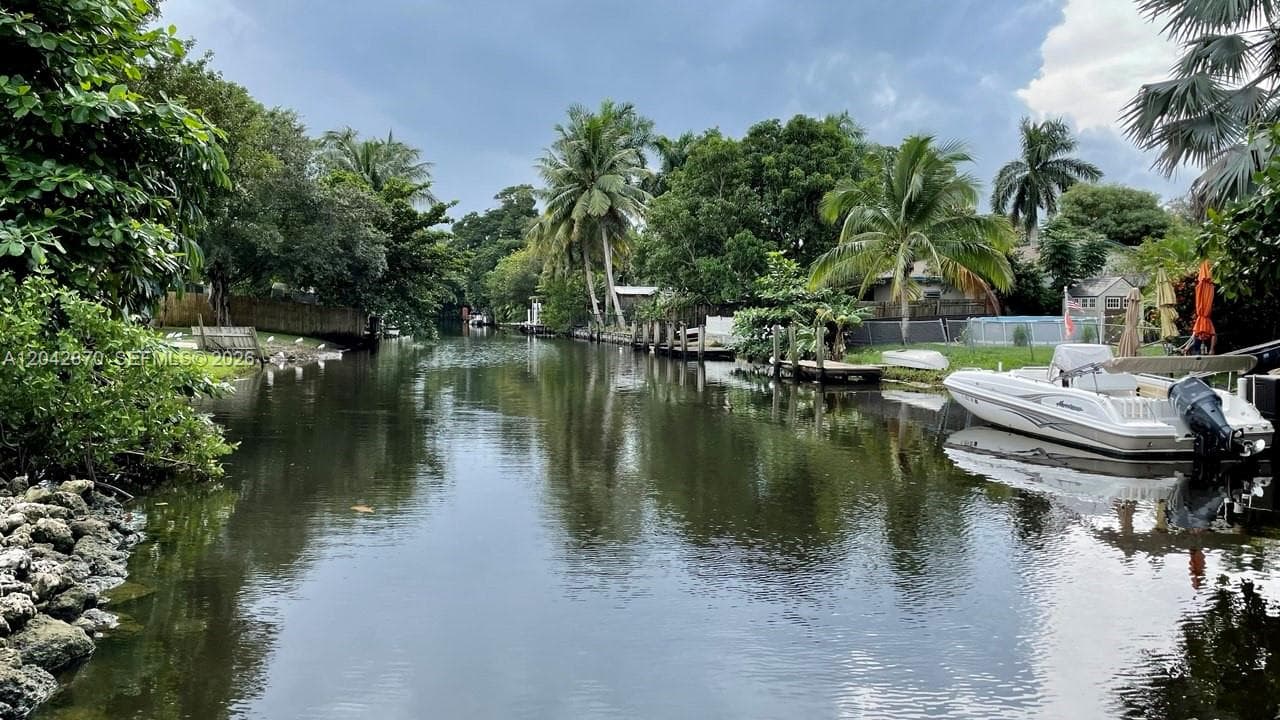 1951 SW 28th Ave, Fort Lauderdale, FL 33312 photo 3
