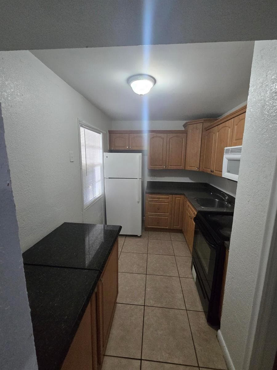 1220 Kent Street, West Palm Beach, FL 33415 photo 5