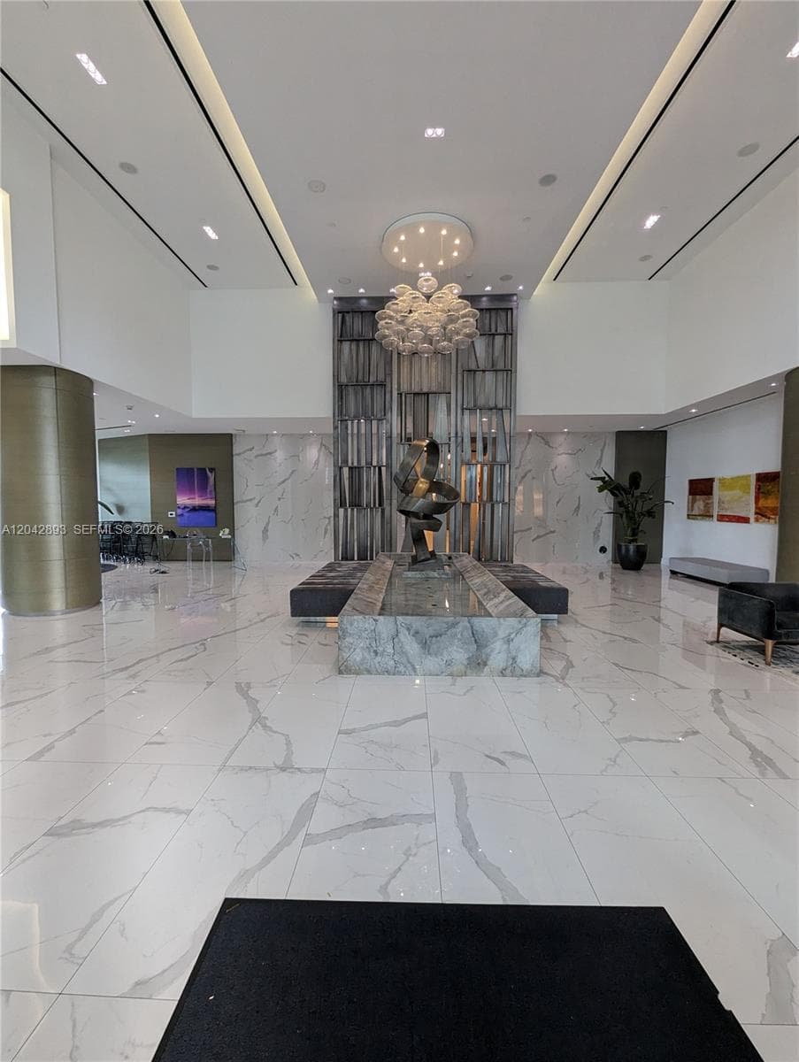 17111 E Biscayne Blvd # 1011, North Miami Beach, FL 33160 photo 5