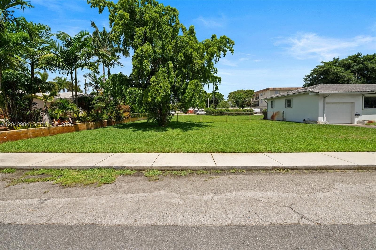 20 SW 4th St, Dania Beach, FL 33004 photo 3