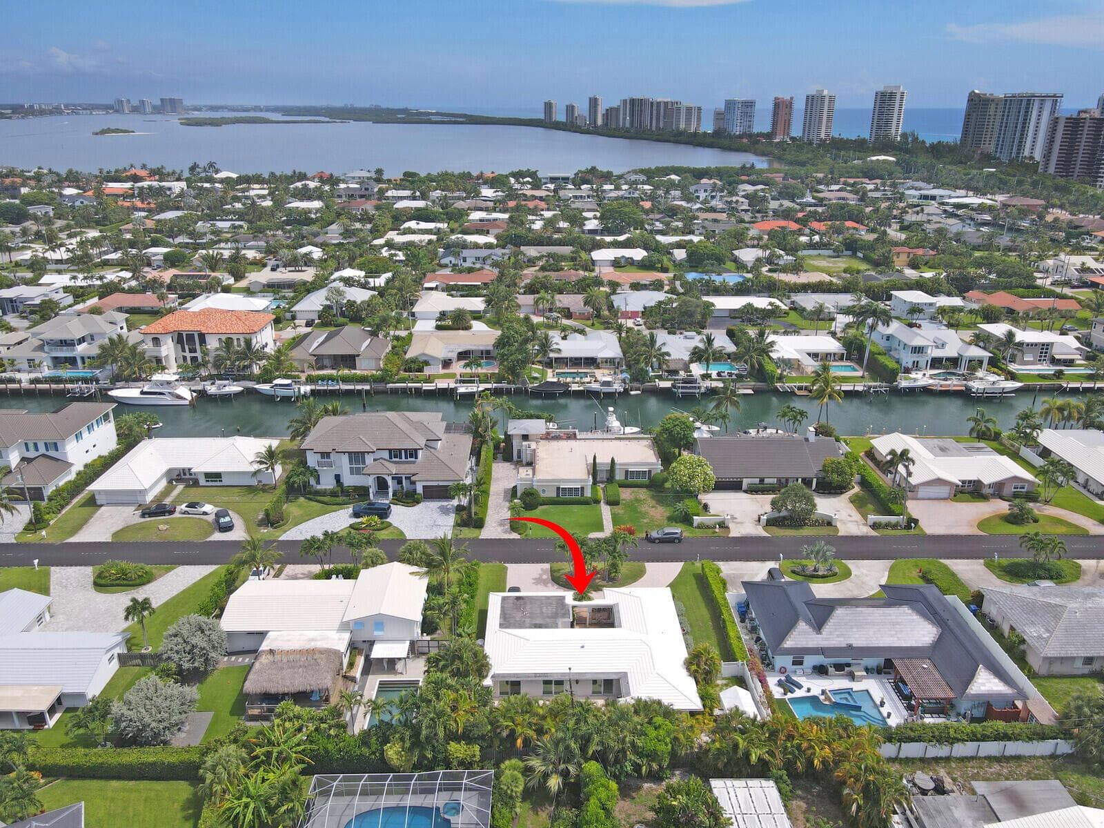 1211 Bimini Lane, Riviera Beach, FL 33404 photo 4