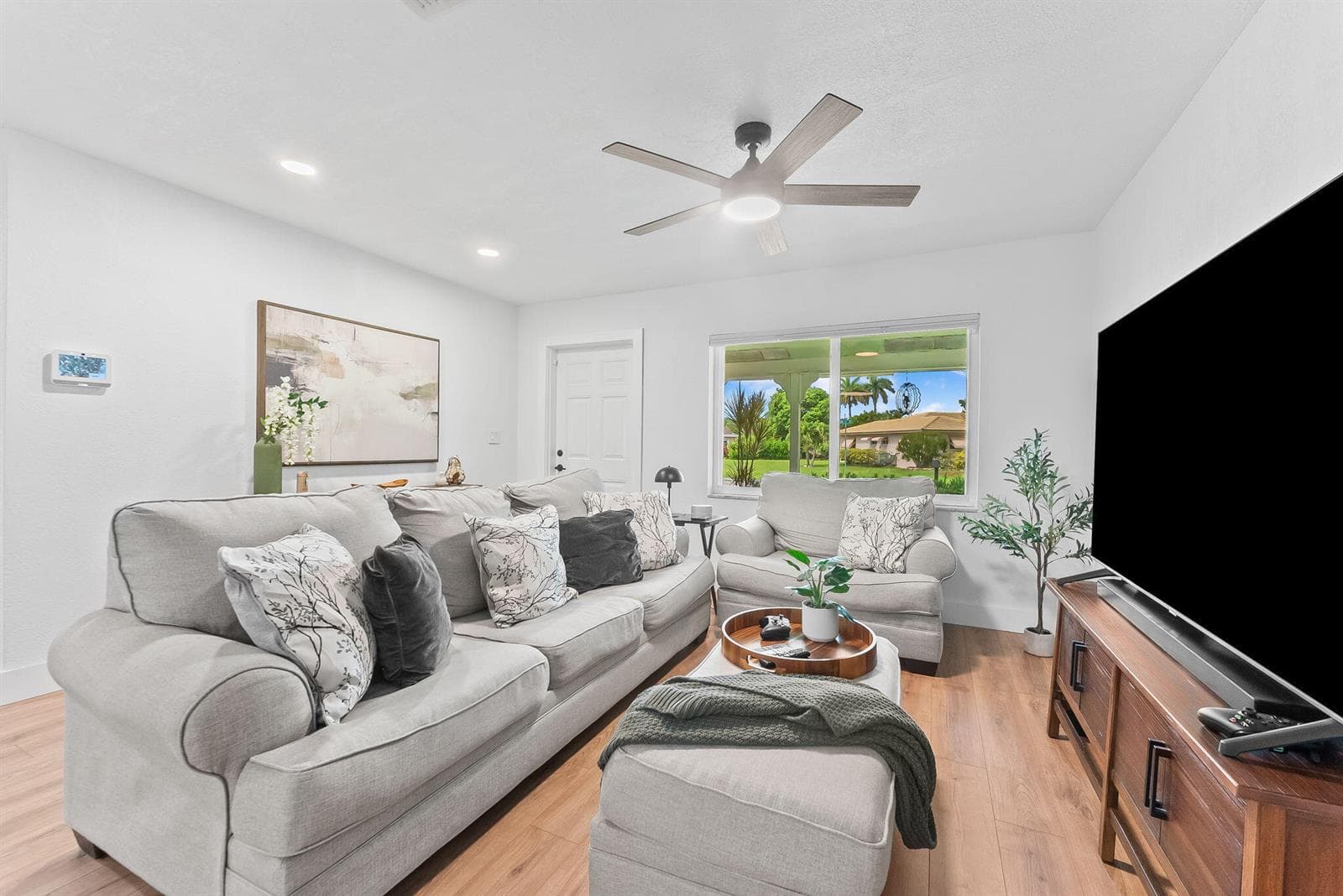 7100 NW 92nd Avenue, Tamarac, FL 33321 photo 4