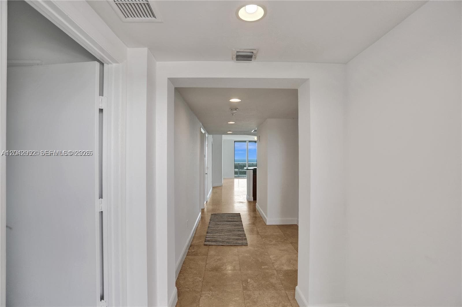 15051 Royal Oaks Ln # 2603, North Miami, FL 33181 photo 3
