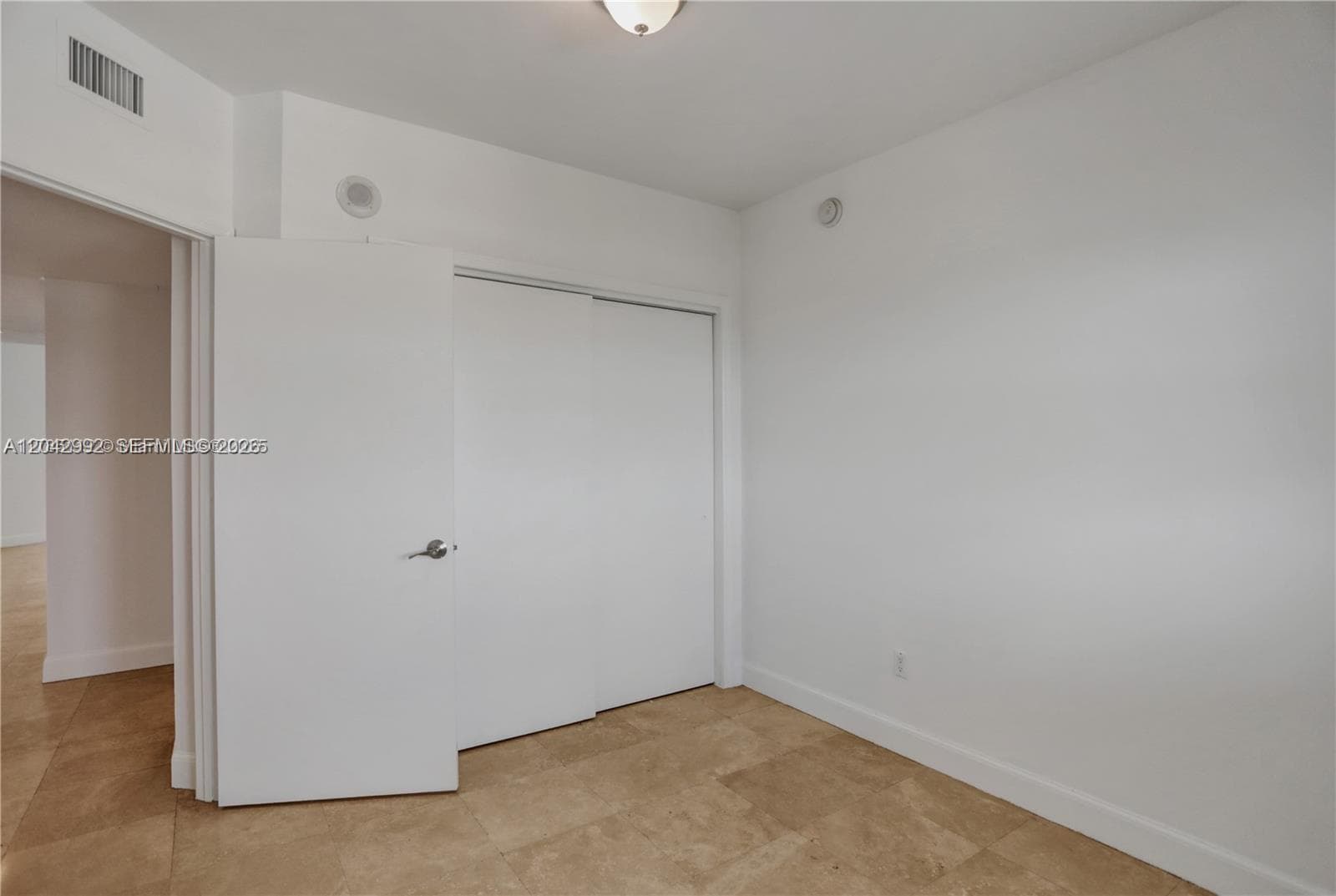 15051 Royal Oaks Ln # 2603, North Miami, FL 33181 photo 5