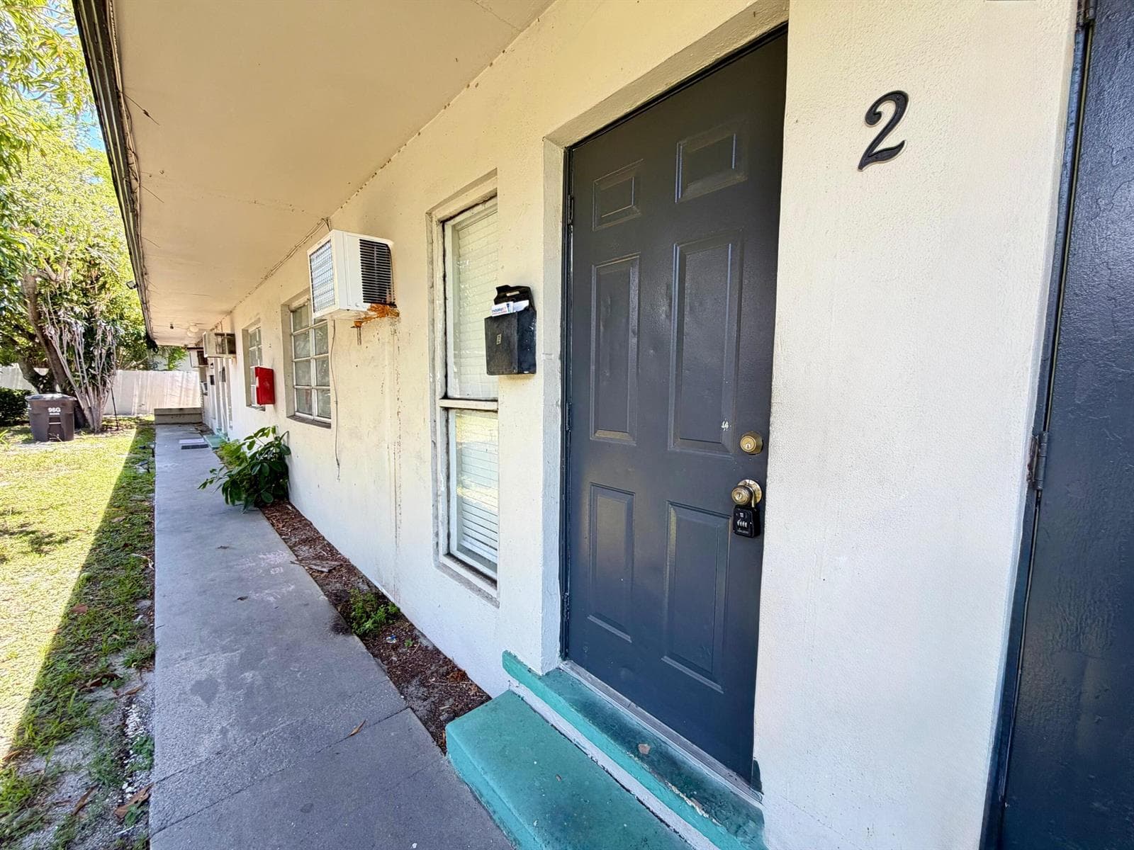 809 2nd Street # 2, West Palm Beach, FL 33401