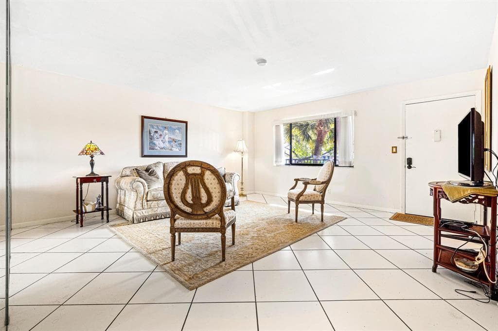 7442 Ashmont Circle # 203, Tamarac, FL 33321 photo 2