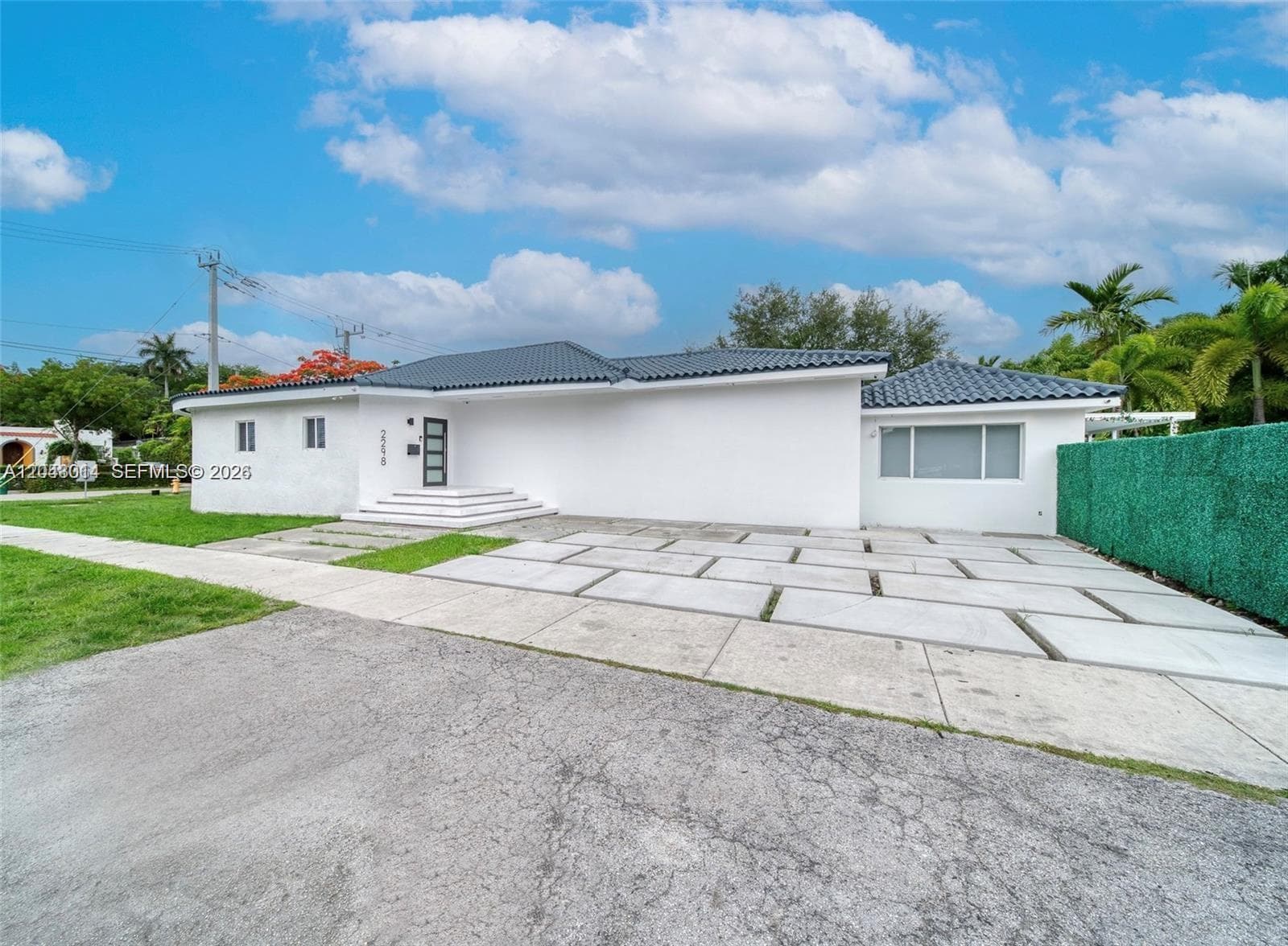 2298 SW 16th Ave, Miami, FL 33145 photo 2