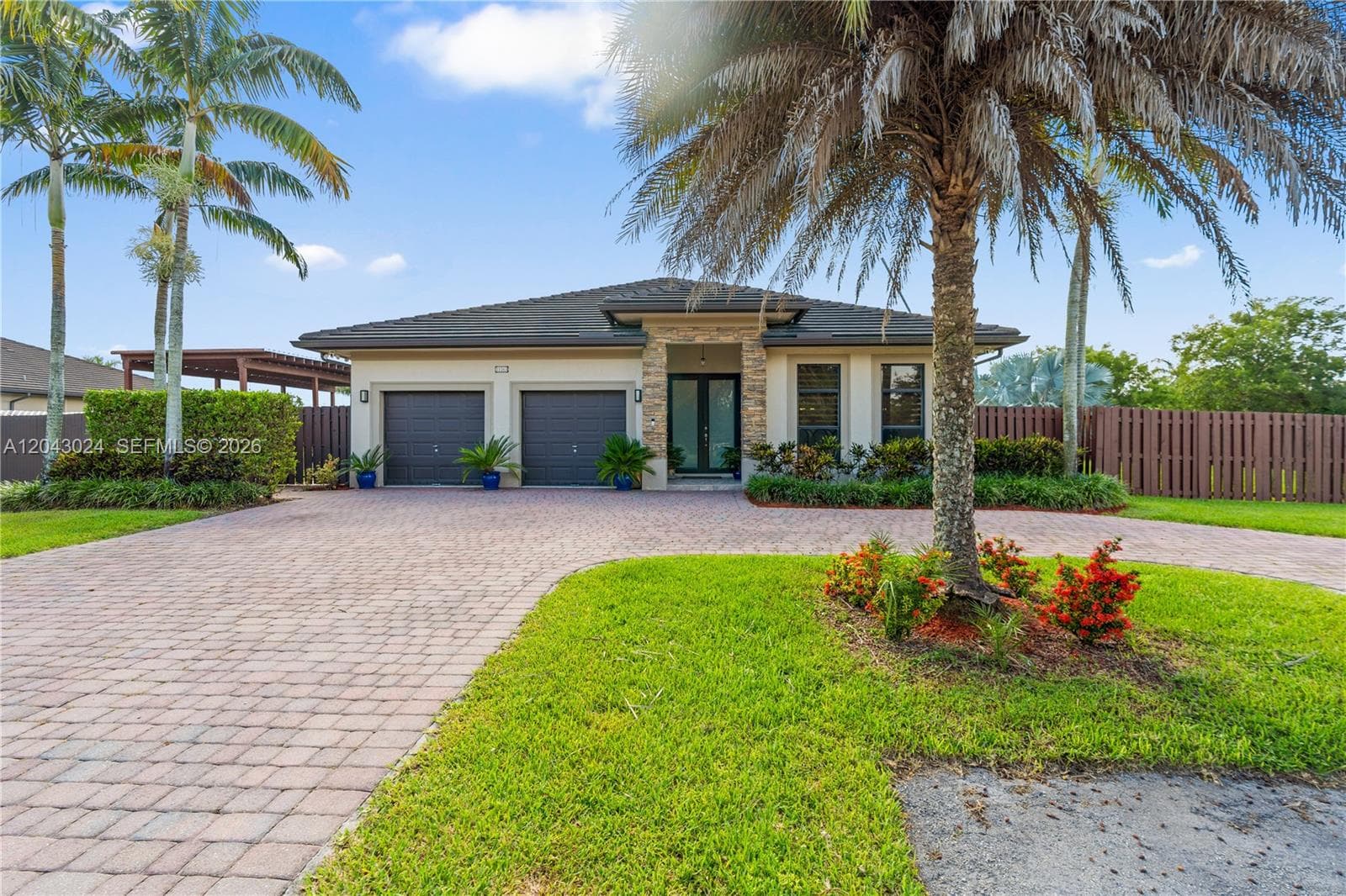 21365 SW 177th Ct, Miami, FL 33187 photo 2