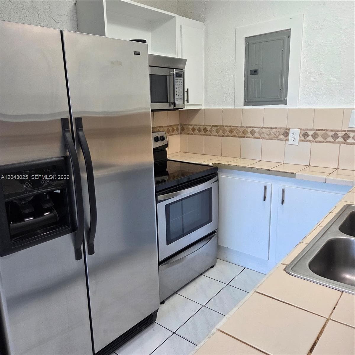 8905 NW 28th Dr # B, Coral Springs, FL 33065 photo 5