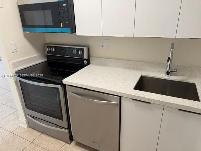 8405 NW 8th St # 303, Miami, FL 33126 photo 2