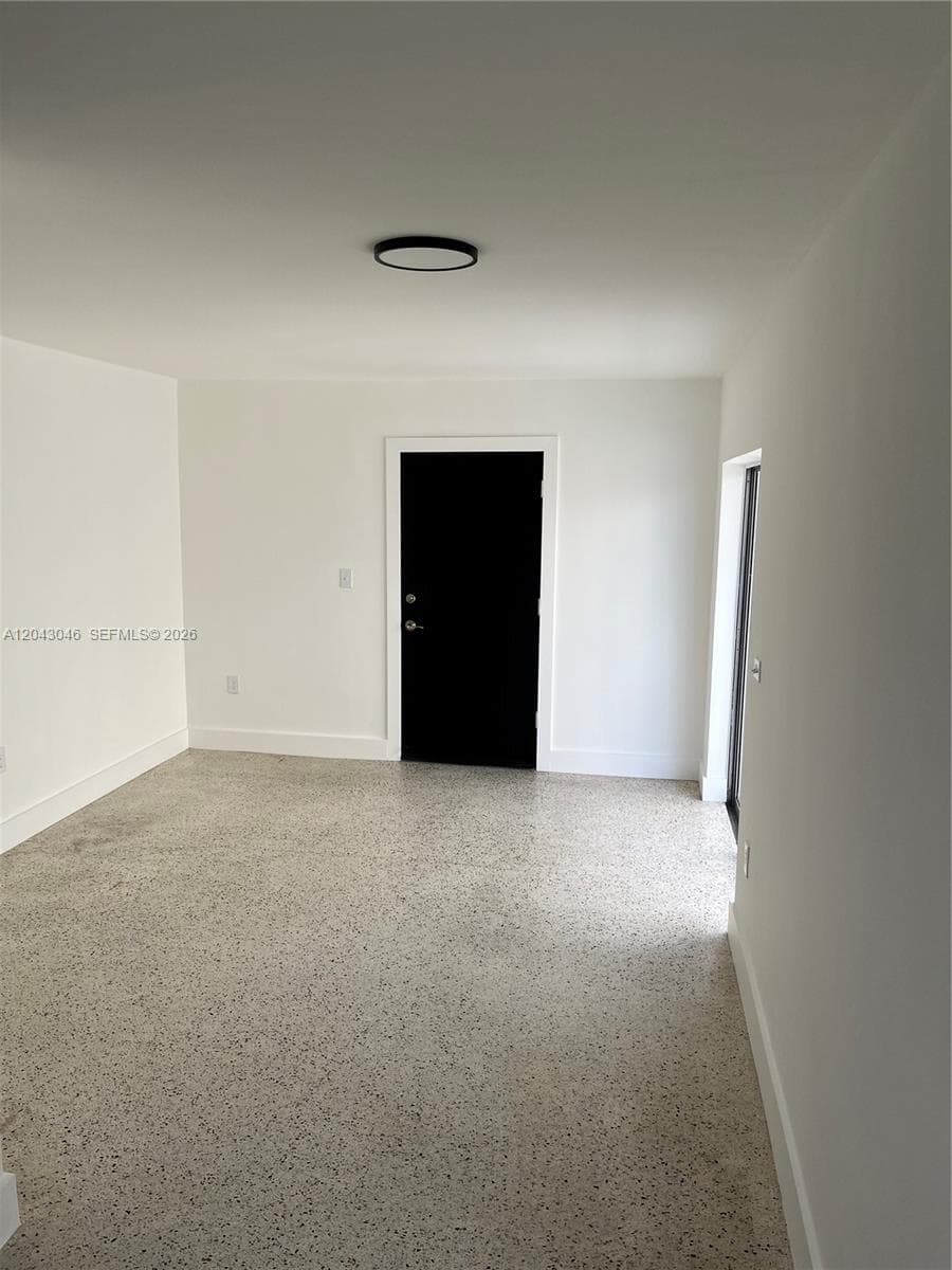 2010 SW 6th St # 4, Miami, FL 33135 photo 2