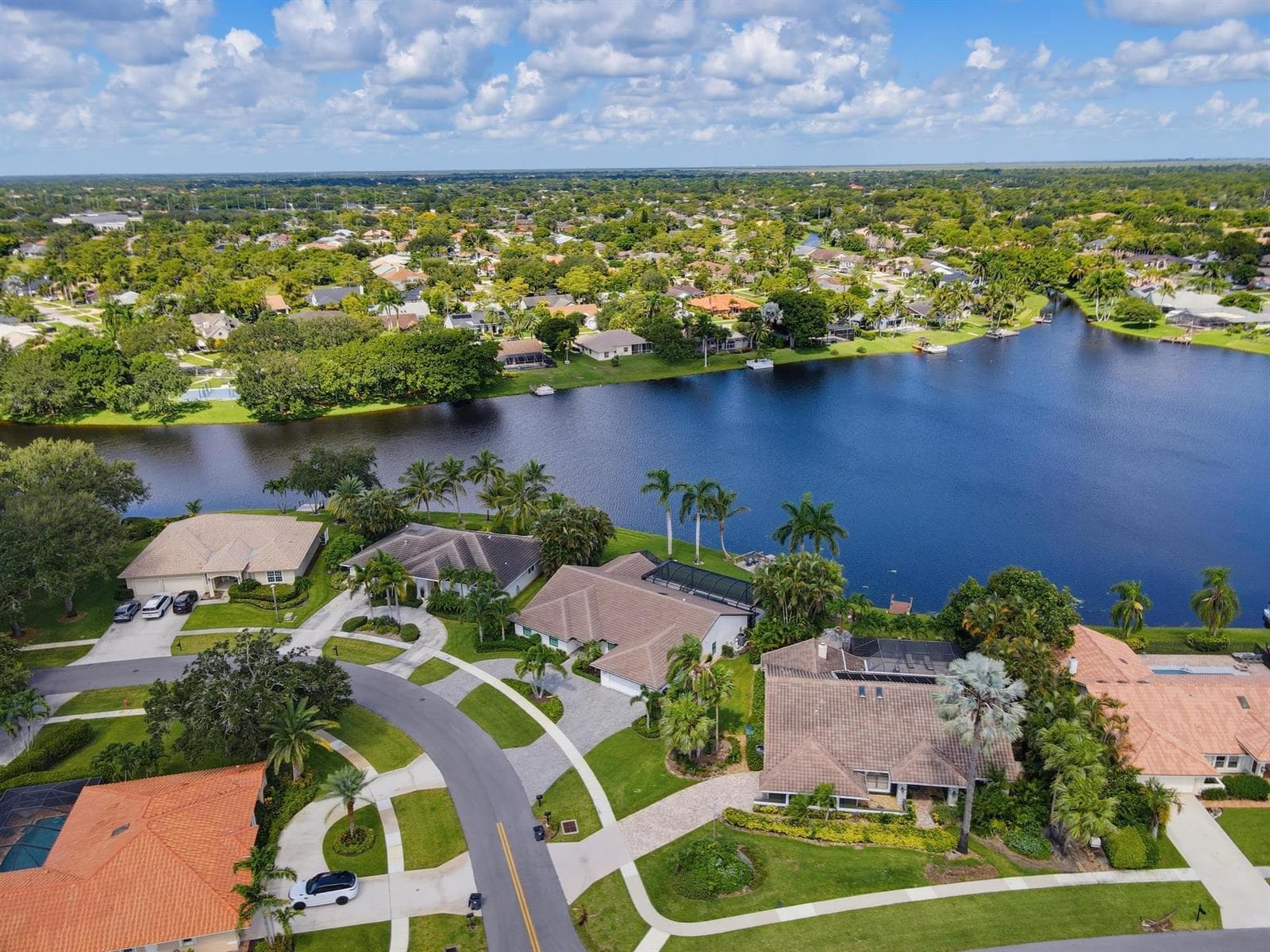 1619 Wiltshire Village Drive, Wellington, FL 33414 photo 5