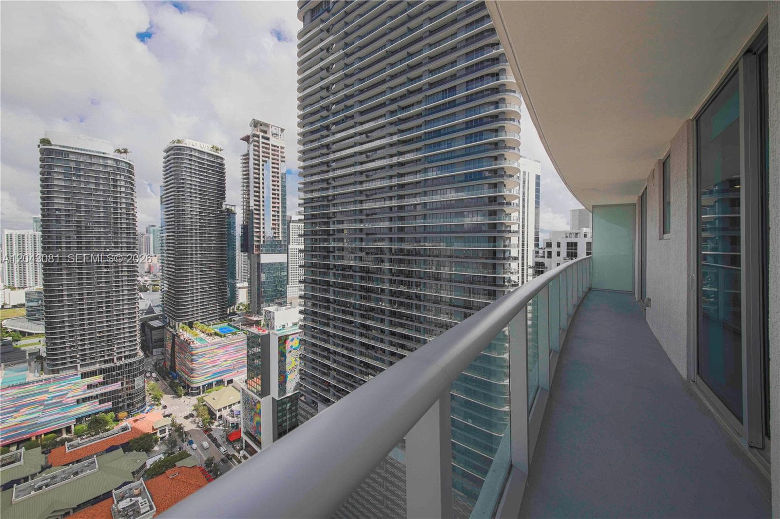 1100 S Miami Ave # 3607, Miami, FL 33130 photo 5