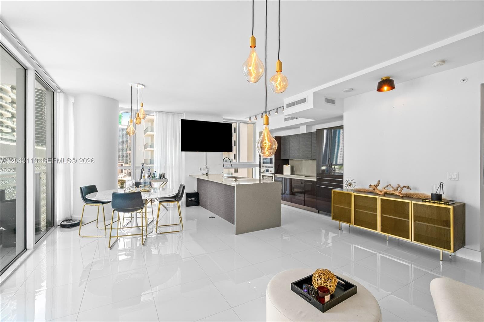 1080 Brickell Ave # 1509, Miami, FL 33131 photo 5