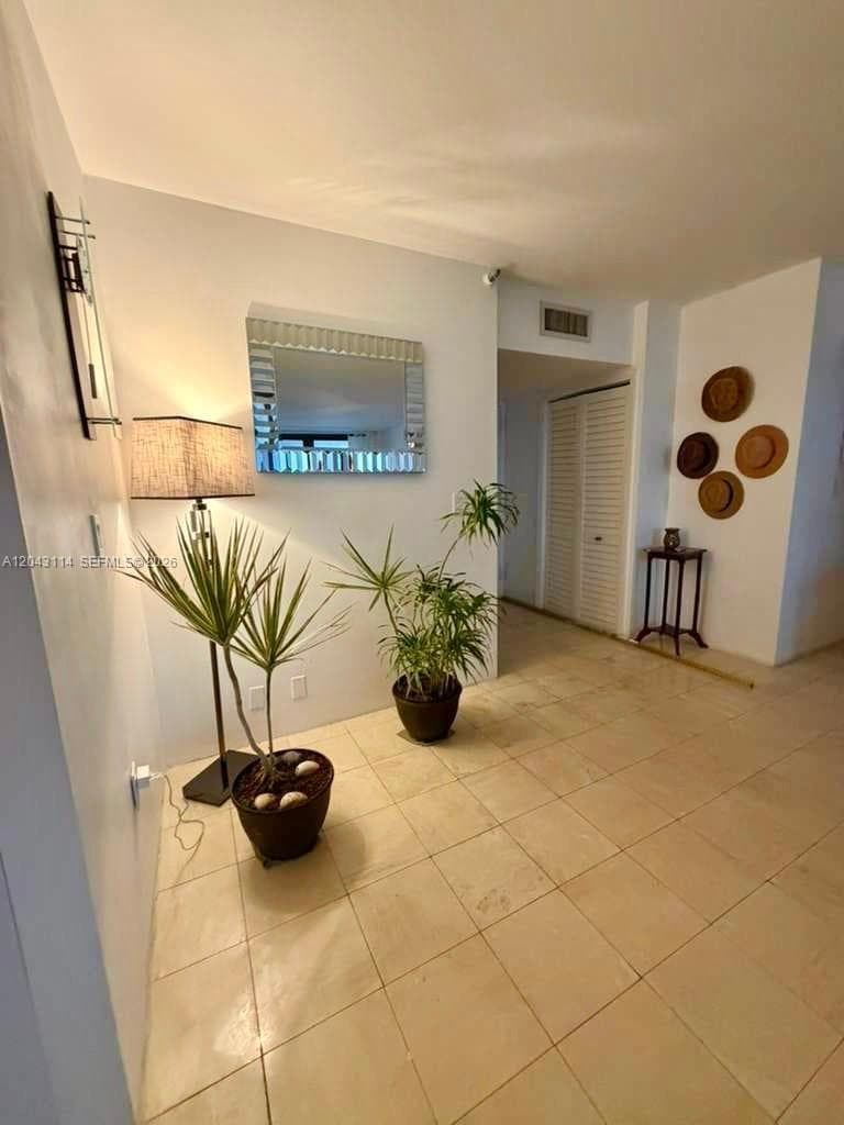 19667 Turnberry Way # 12C, Aventura, FL 33180 photo 3