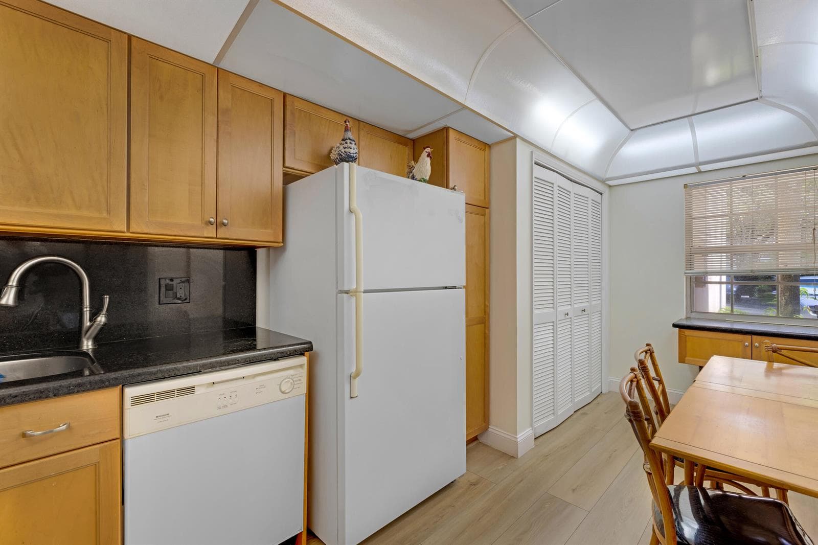 3621 Oaks Clubhouse Dr. Drive # 104, Pompano Beach, FL 33069 photo 5