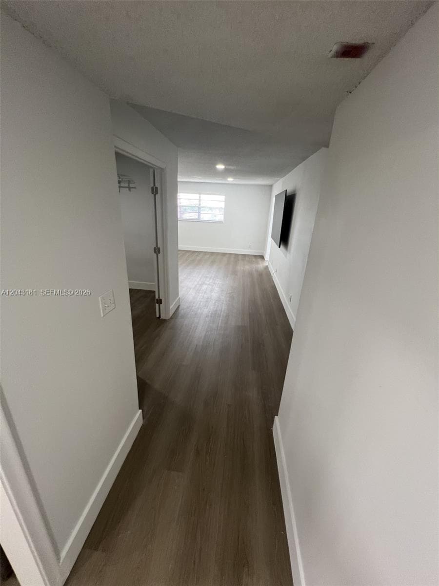 22605 SW 66th Ave # 403, Boca Raton, FL 33428 photo 4