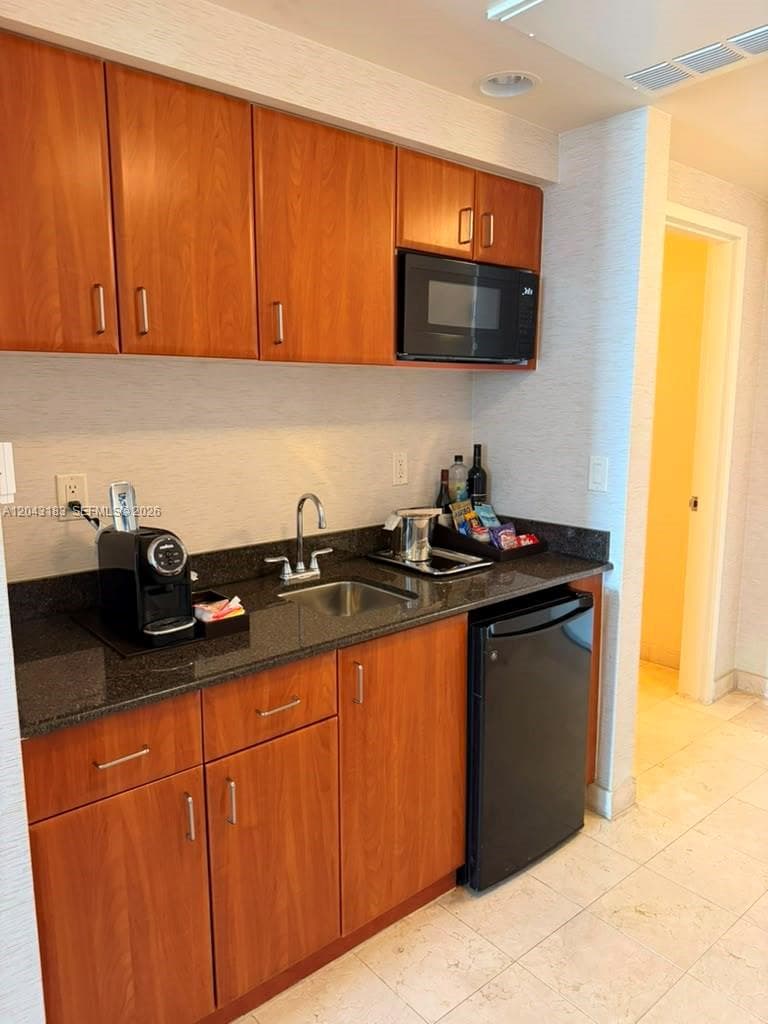 18001 Collins Ave # 716, Sunny Isles Beach, FL 33160 photo 4