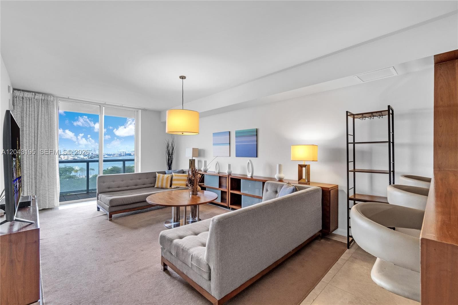 50 Biscayne Blvd # 904, Miami, FL 33132