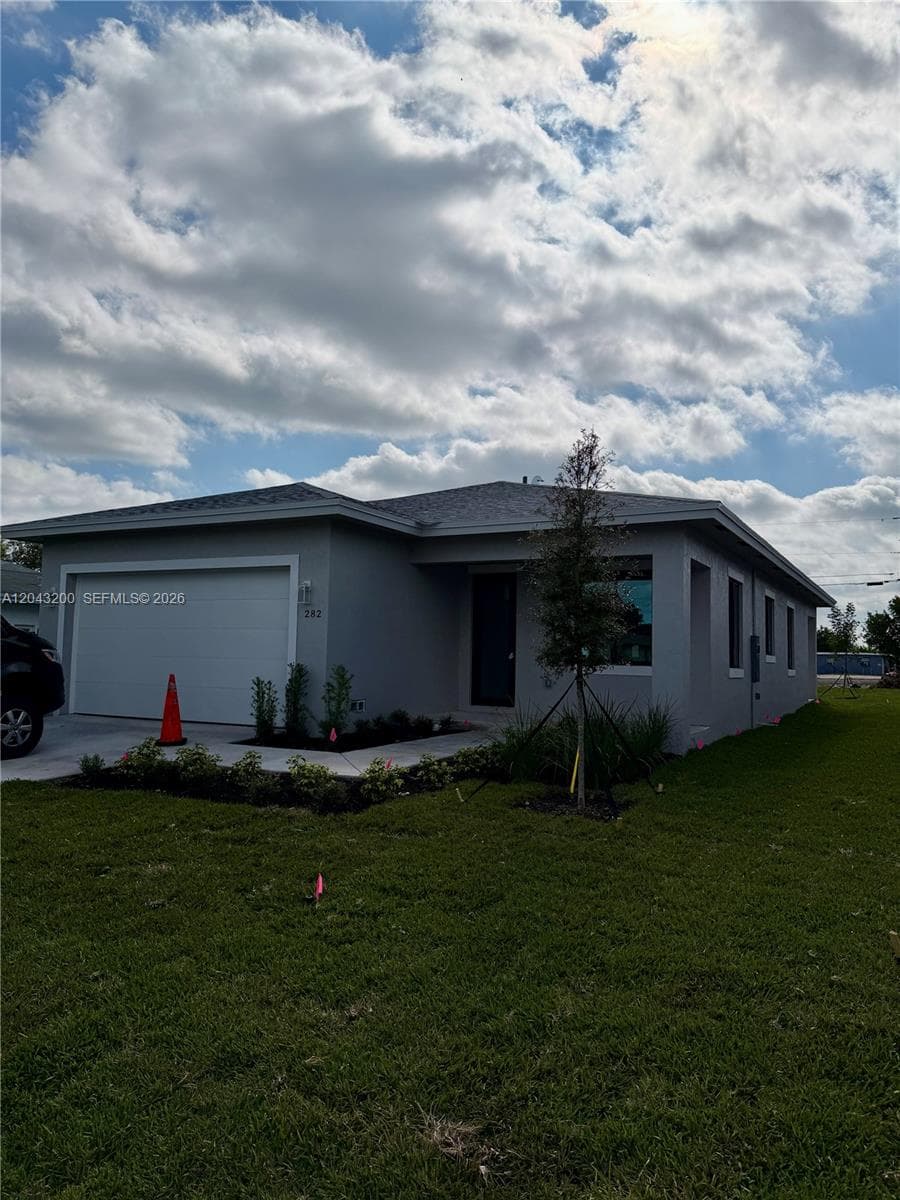 282 SW 2nd Ct, Deerfield Beach, FL 33441 photo 4