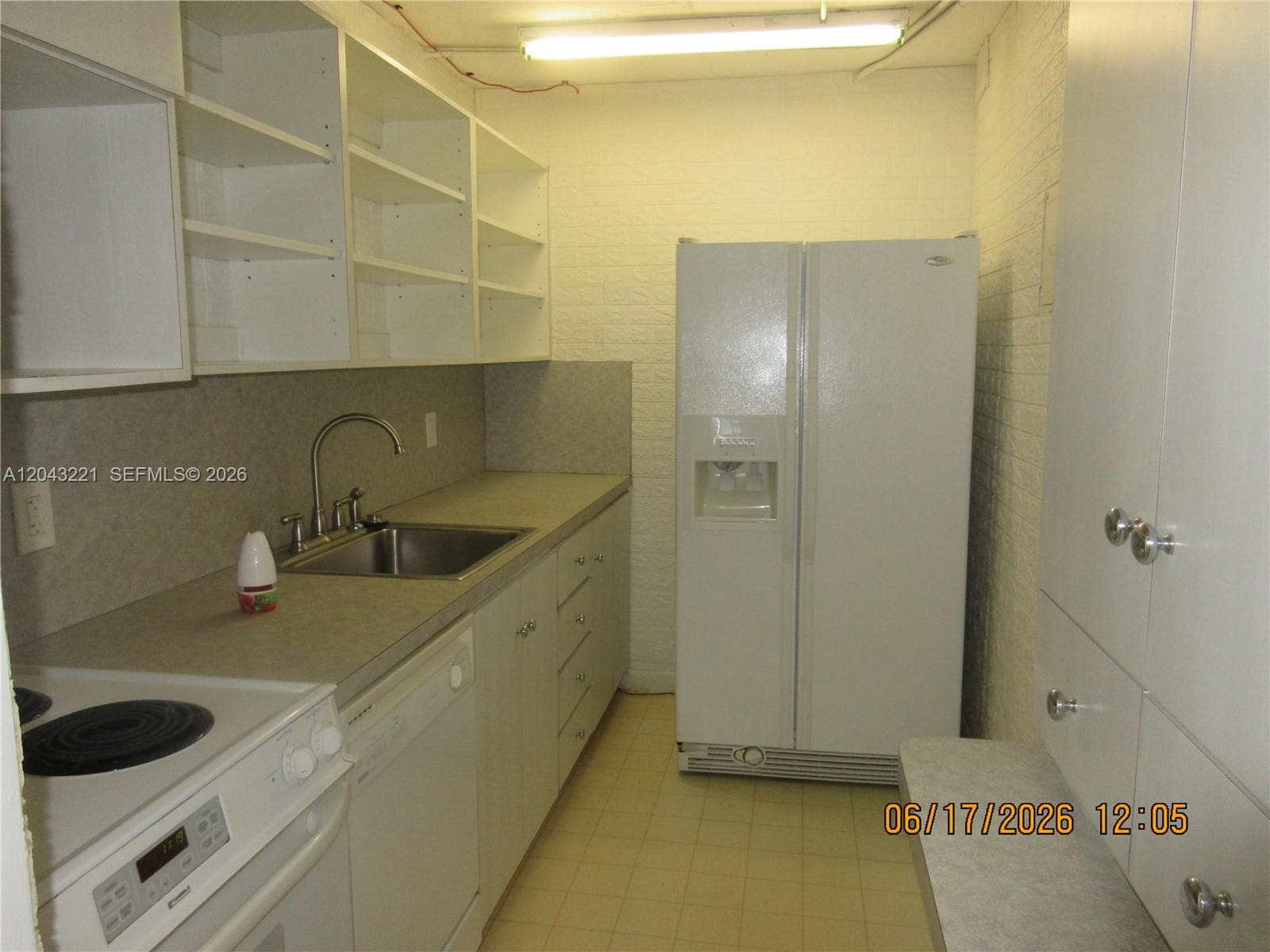 1230 NE 139th St # 309, North Miami, FL 33161 photo 5