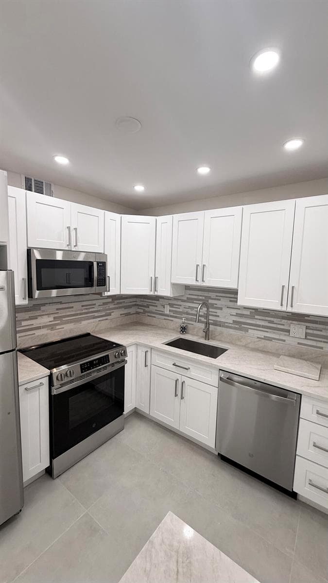 6505 Winfield Boulevard, Margate, FL 33063 photo 3