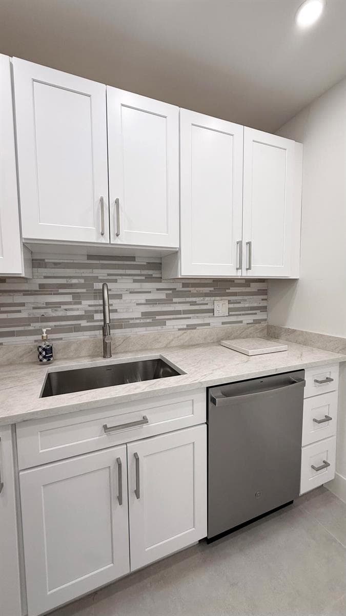 6505 Winfield Boulevard, Margate, FL 33063 photo 4