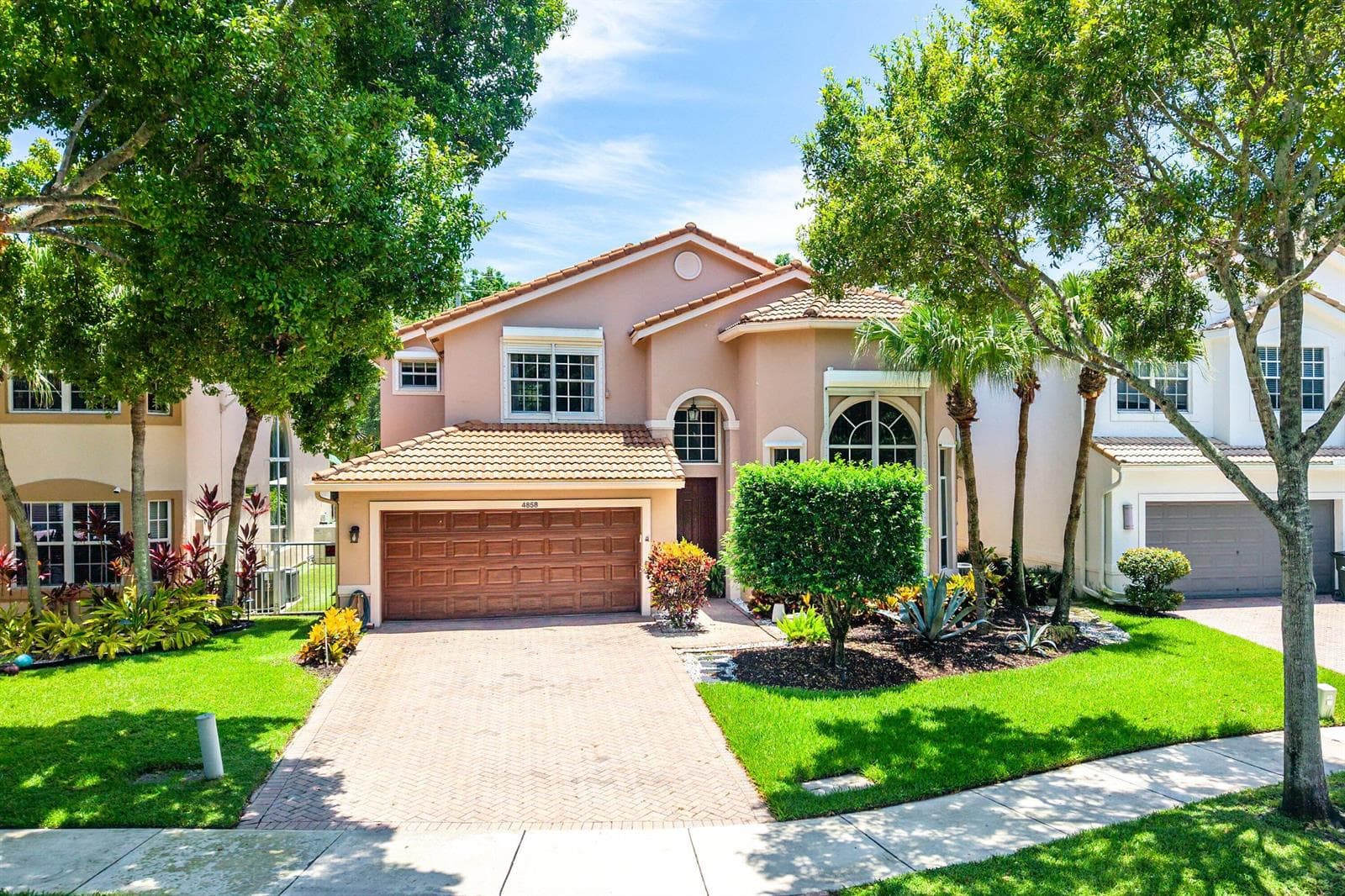 4858 S Classical Boulevard, Delray Beach, FL 33445