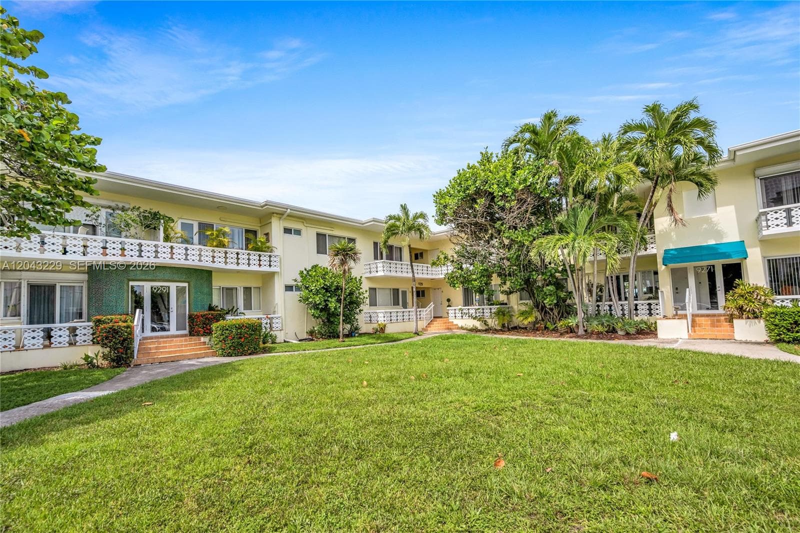 9281 W Bay Harbor Dr # 15, Bay Harbor Islands, FL 33154 photo 5