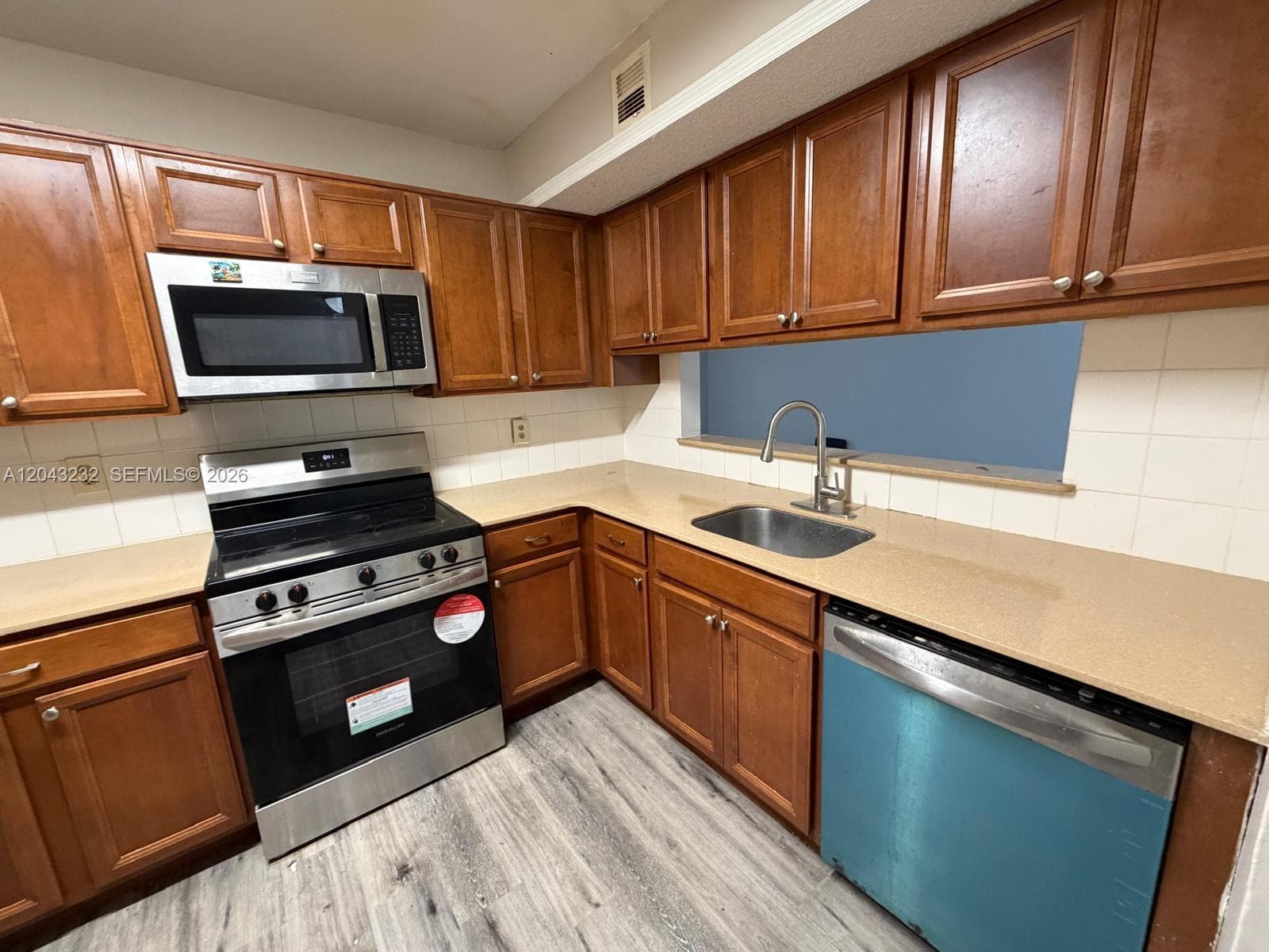 3400 Foxcroft Rd # 215, Miramar, FL 33025 photo 4