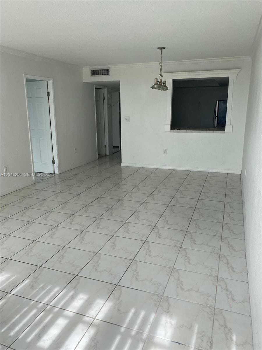 1301 NE Miami Gardens Dr # 701W, Miami, FL 33179 photo 5