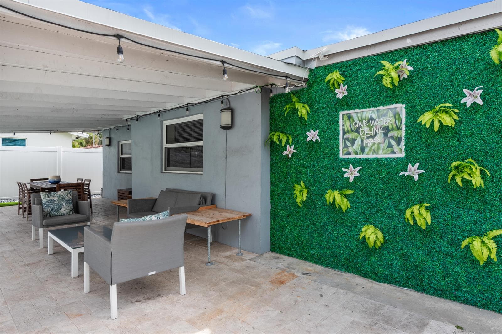 2012 SW 4th Avenue, Fort Lauderdale, FL 33315 photo 3