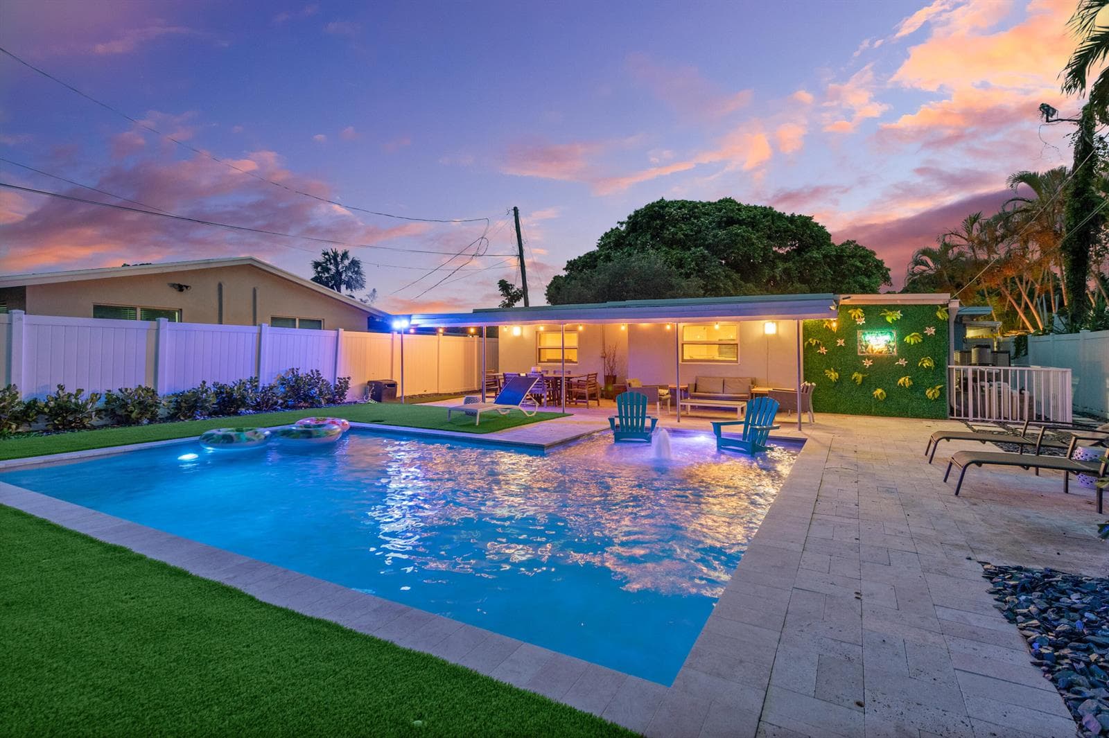 2012 SW 4th Avenue, Fort Lauderdale, FL 33315