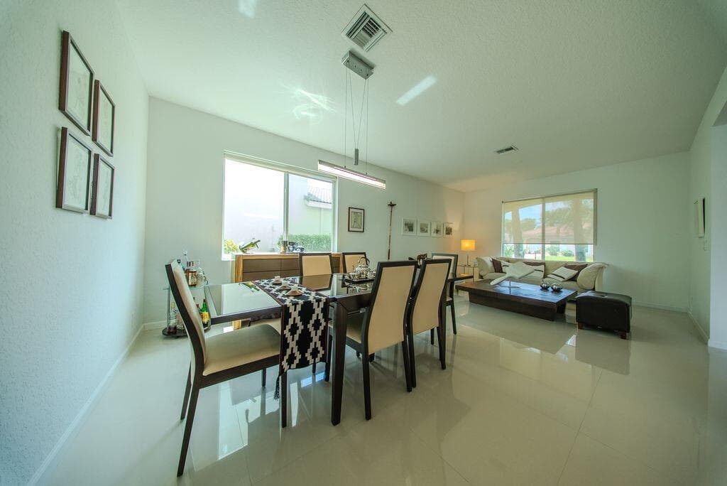 163 Bella Vista Way, Royal Palm Beach, FL 33411 photo 4