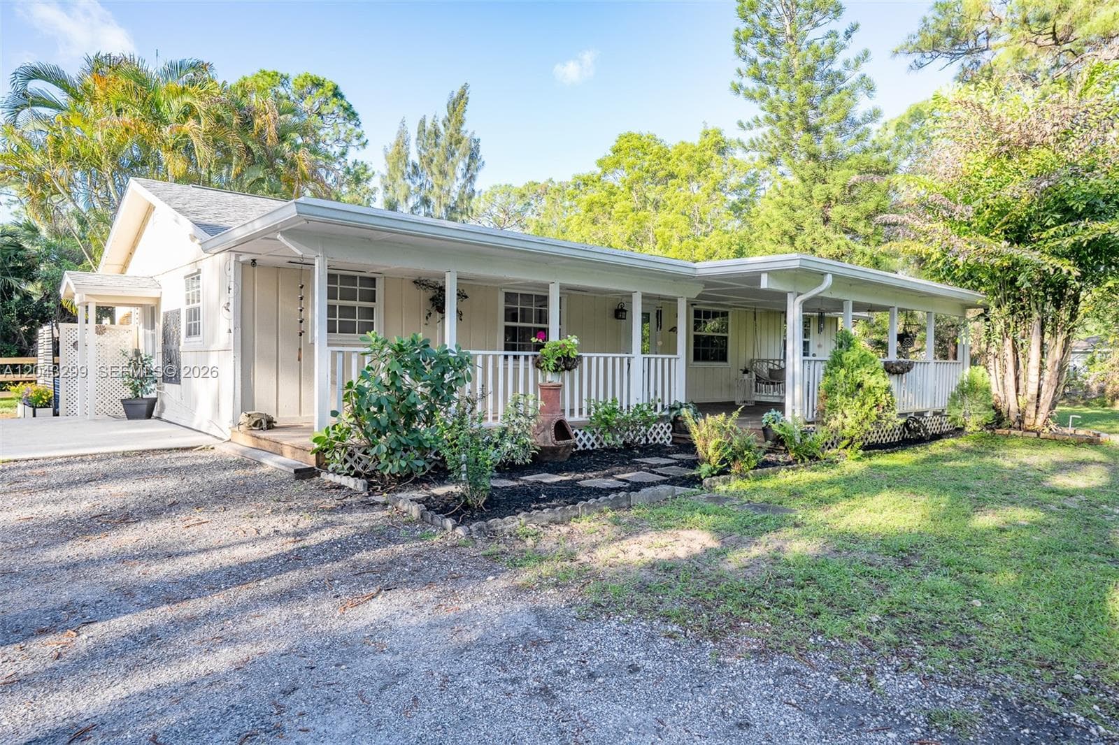 15160 Scotts Pl, Loxahatchee, FL 33470