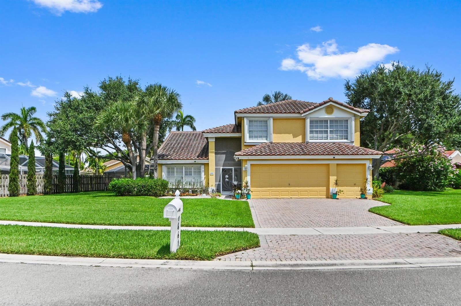 7461 Anadale Circle, Lake Worth, FL 33467