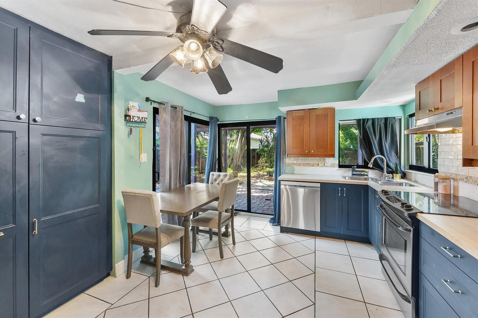1326 SW 23rd Avenue, Fort Lauderdale, FL 33312 photo 4