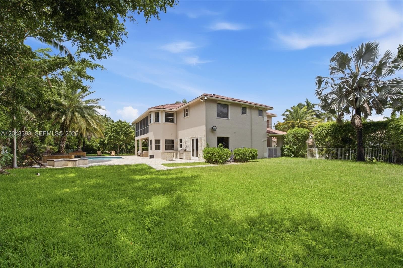 1585 Victoria Isle Way, Weston, FL 33327 photo 3