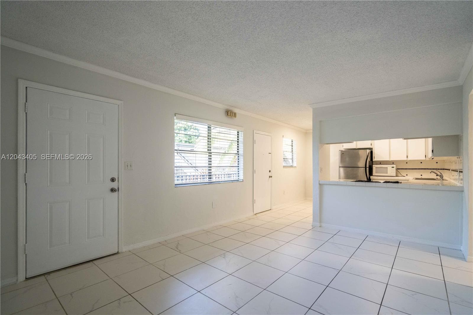 3265 Virginia St # 18, Miami, FL 33133 photo 2