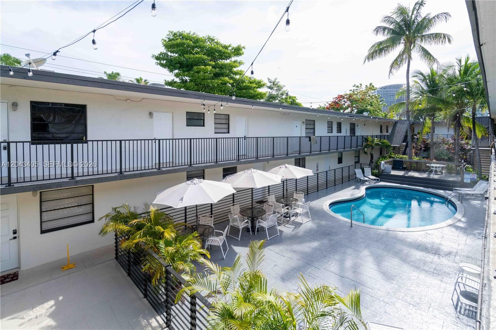 3265 Virginia St # 18, Miami, FL 33133