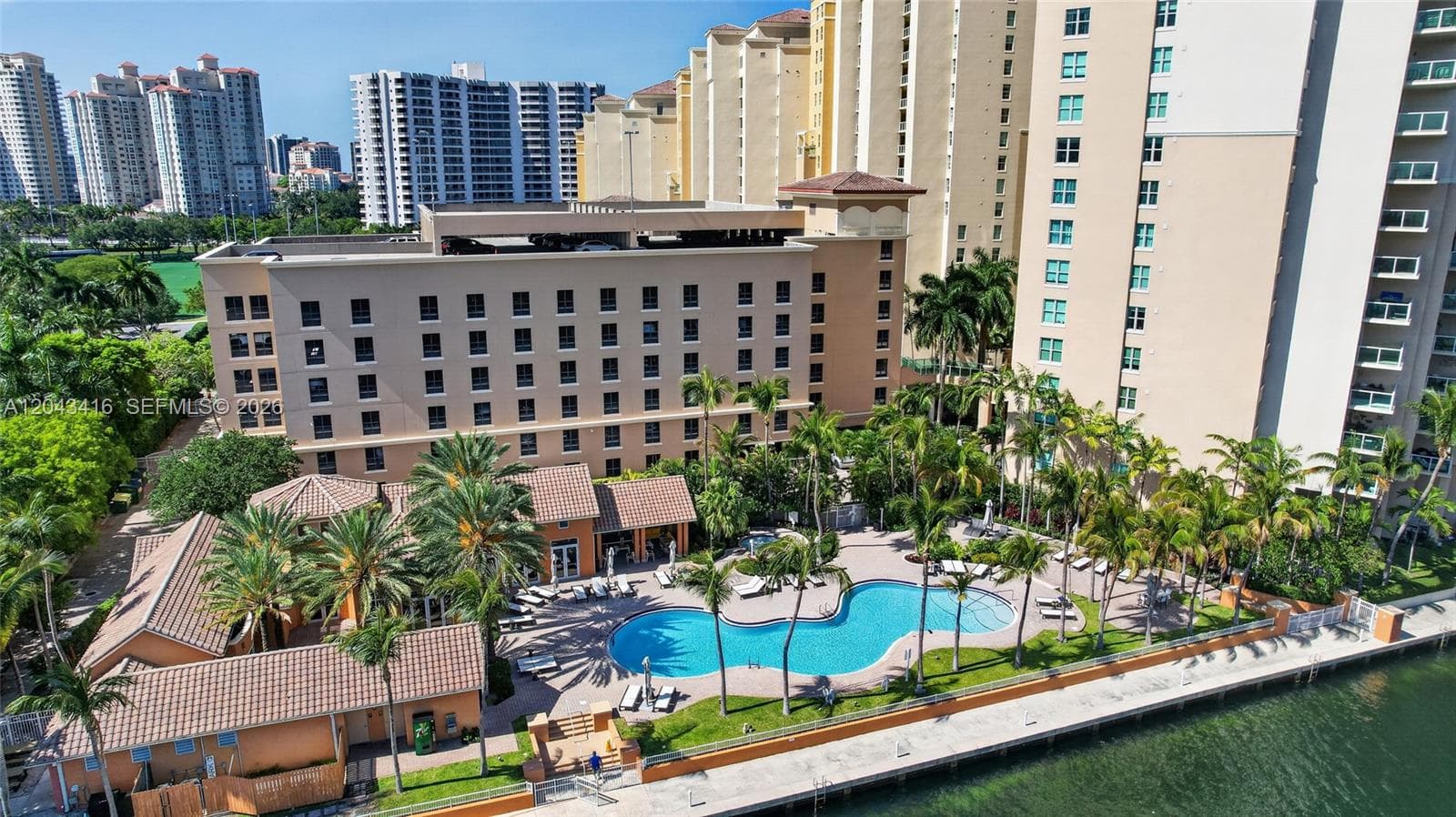 3330 NE 190th St # 718, Aventura, FL 33180 photo 3